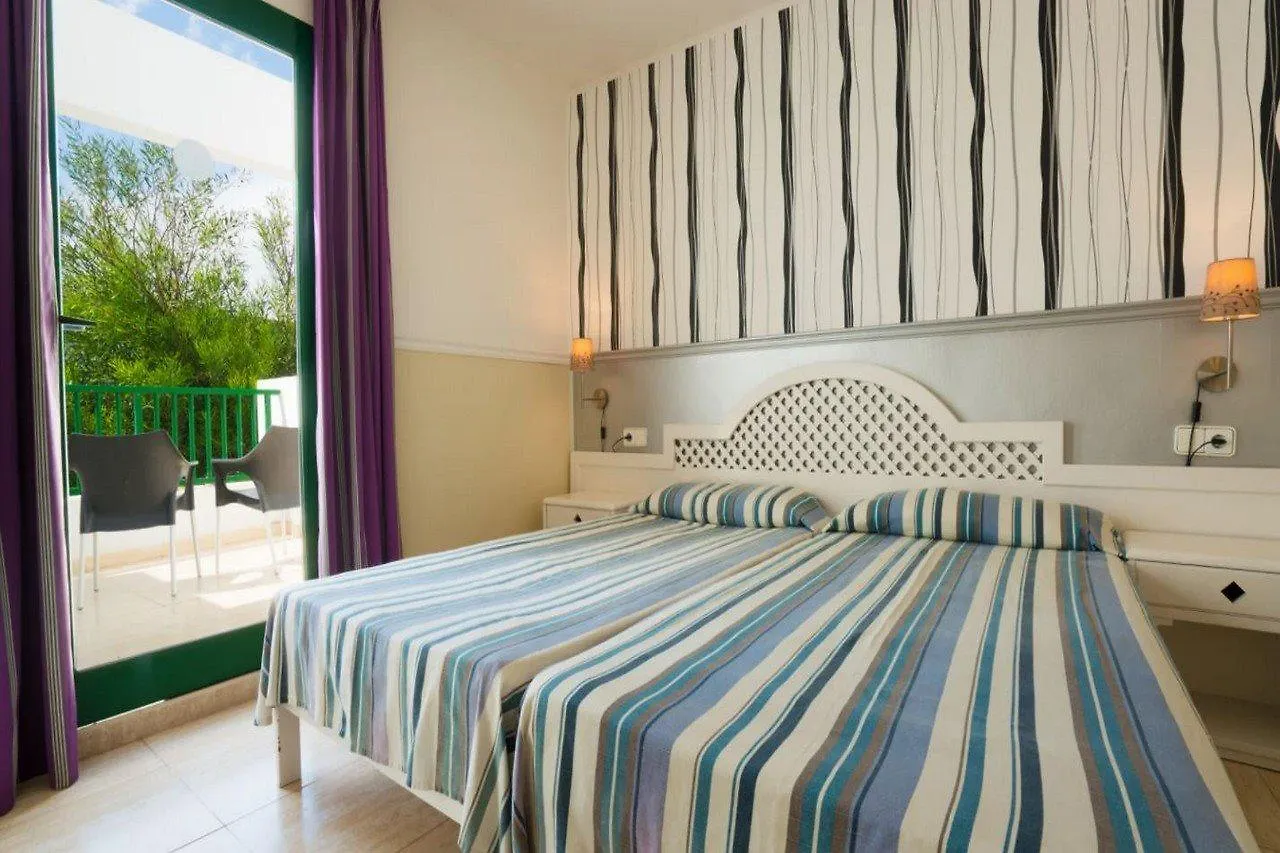Apartamentos Galeon Playa Costa Teguise Aparthotel