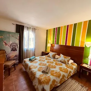 The Colors House, 639 Private Apartment