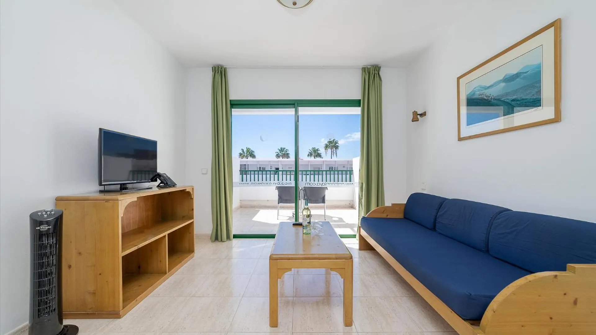 Apartamentos Galeon Playa Costa Teguise 3*,
